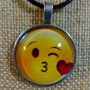 Kissy Face Cabochon Necklace